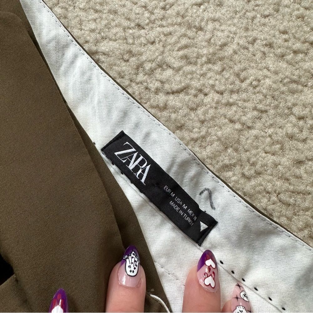 Zara dark Tan/ slightly Green slouchy trousers - Picture 13 of 16
